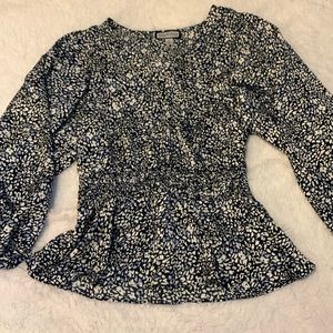 Sam and Jess Size XS Top